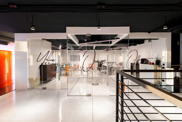 家具廠房辦公室辦公區入口裝修設計效果圖